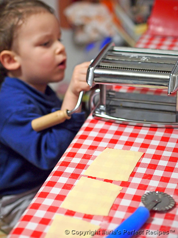 Crostoli little helper