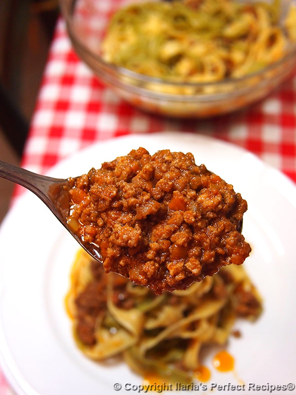 ultimate best authentic bolognese sauce