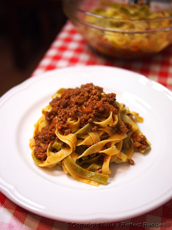 authentic best tagliatelle bolognese sauce