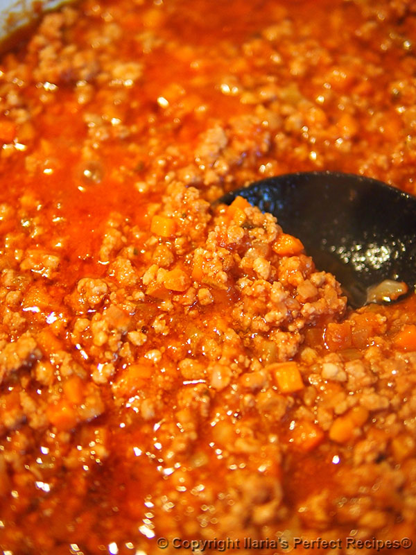 best bolognese sauce before closeup