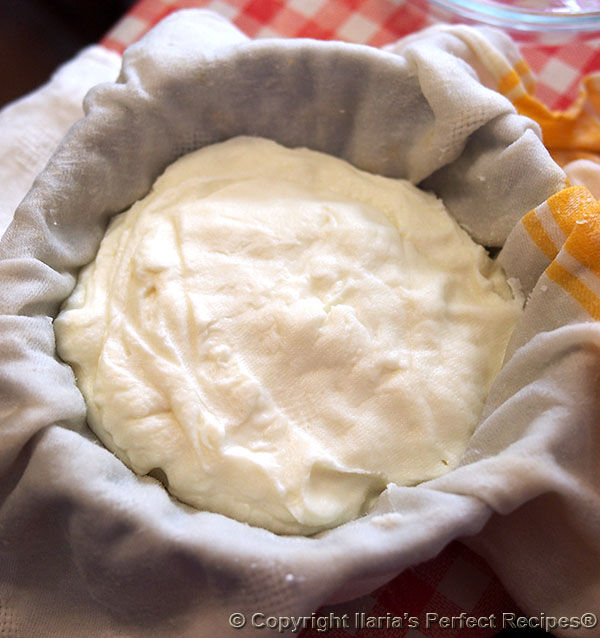 dry ricotta cotton cloth pastiera secret