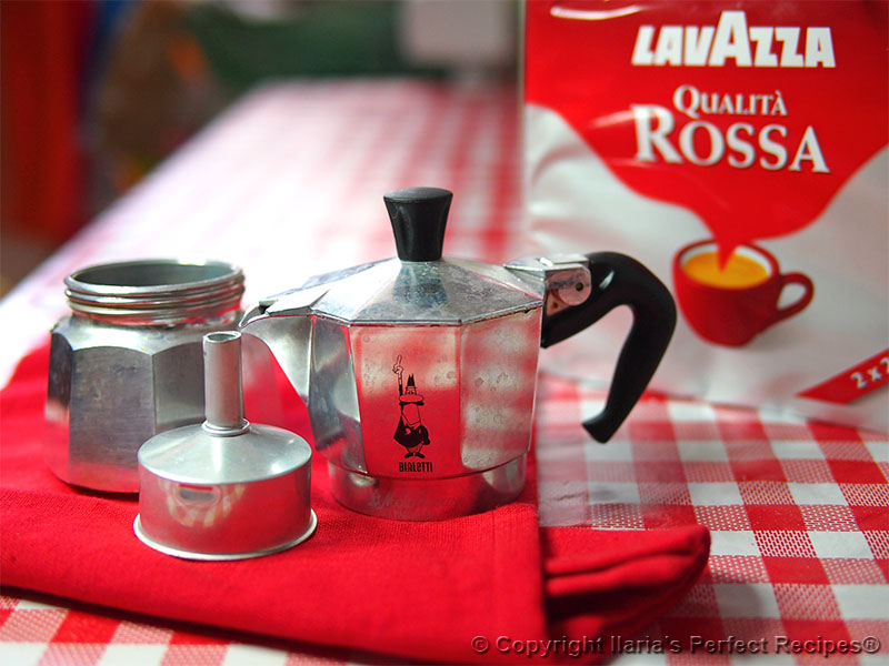 moka pot lavazza rossa red