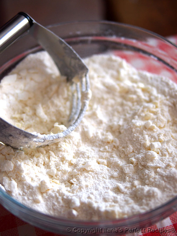 pastry blender cutter butter flour