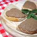 tuscan chicken liver crostini fegatini